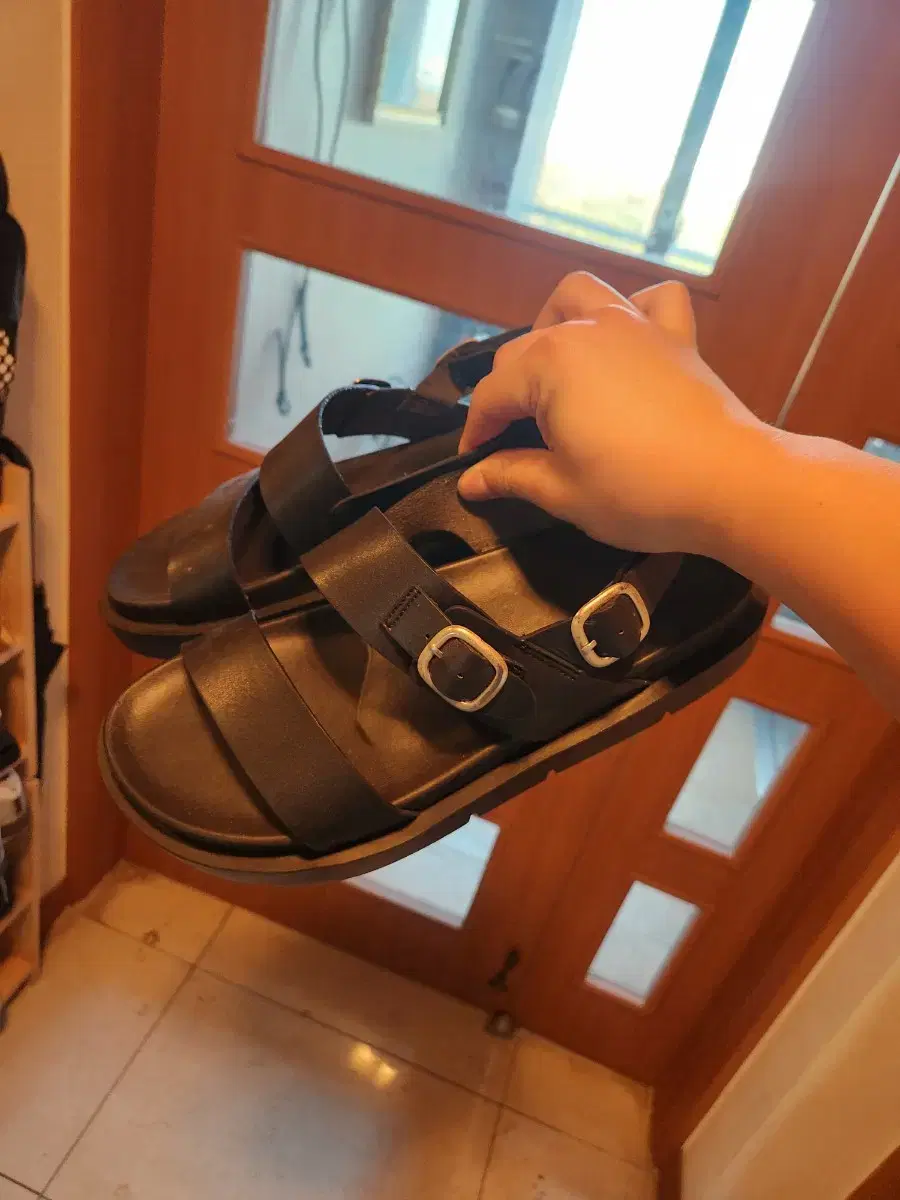 thumbnail-1